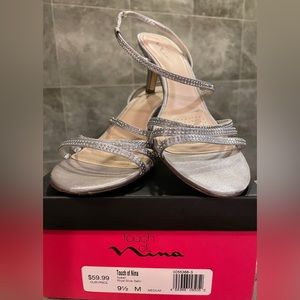 Touch of Nina Nyala 1 Royal Silver Satin Strappy Rhinestone shoes women’s 9.5